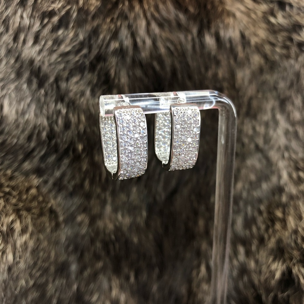 Elegant Silver Hoop Earrings with Crystals